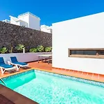 Julianne 2 Villa Puerto del Carmen (Lanzarote)